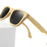 Lunettes de soleil en bois